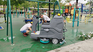 电动洗地机缘到状态怎样解决
